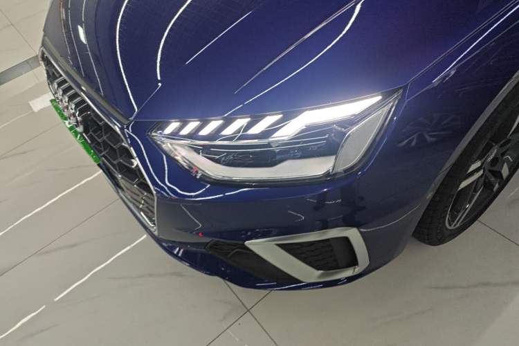 Used Audi A4L 2022 40 TFSI Luxury Dynamic Model