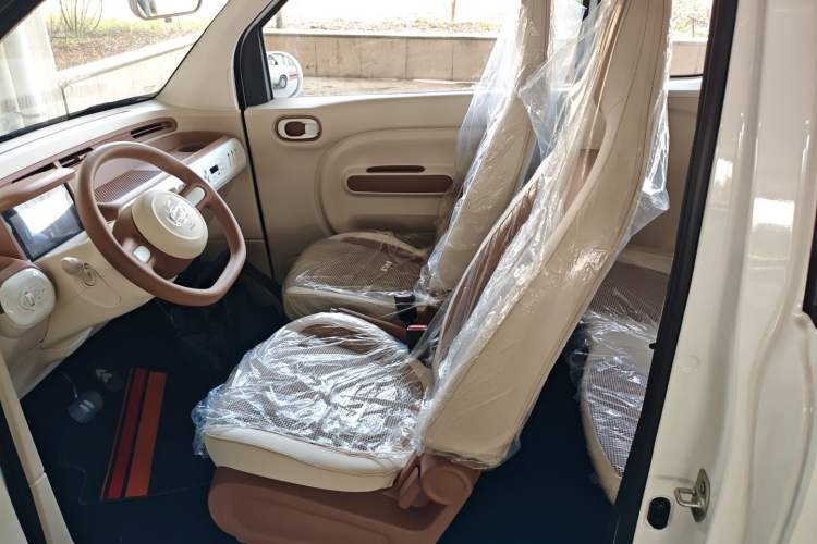 Used Bestune Pony 2025 222km Range Agile Horse
