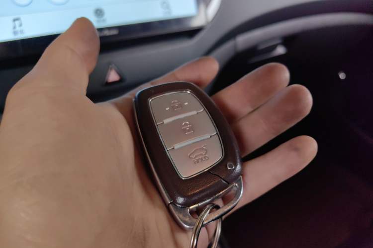 Used Hyundai ix25 2015 1.6L Automatic Two-Wheel Drive Smart GLS Trim