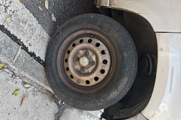 Used Wuling Zhiguang 2015 1.2L Practical LS-I Model