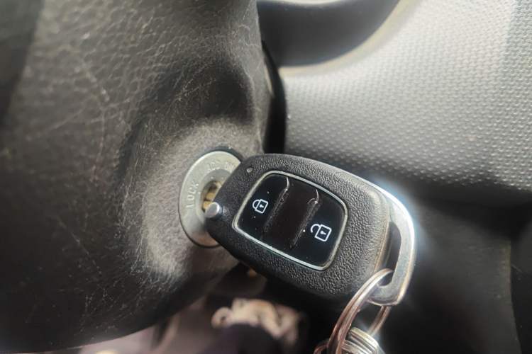 Used Hyundai Verna (older generation) 2020 1.4L Manual GL Refreshed Edition
