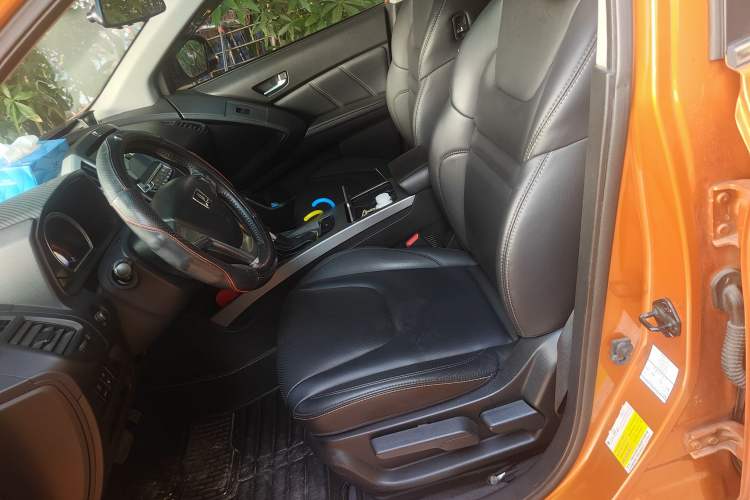 Used Luxgen U6 SUV 2014 1.8T Fashion Edition
