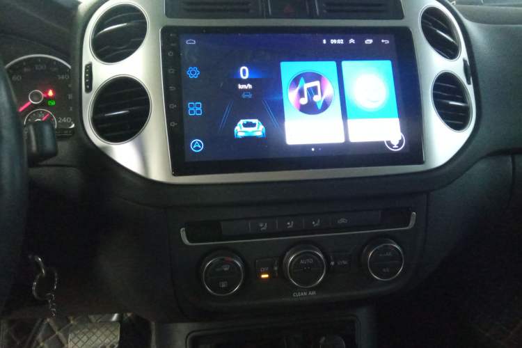 Used Volkswagen Tiguan L 2017 300TSI Automatic Two-Wheel Drive Silk Road Comfort Edition