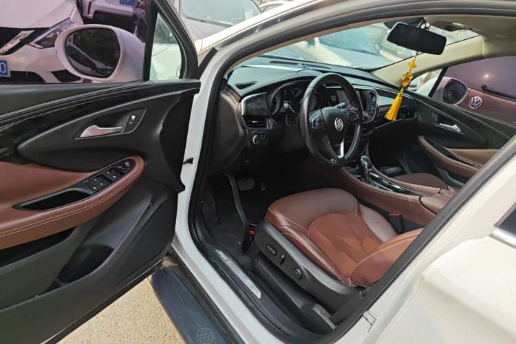 Used Buick Envision 2016 20T Two-Wheel-Drive Elite Model
