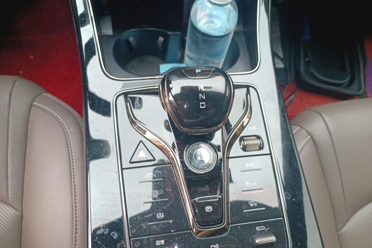 Used BYD Han 2020 EV Long-Range Luxury Model Gear Lever