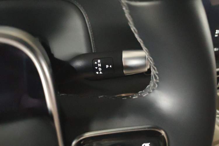 Used Li Auto L9 2025 Ultra Smart Refreshed Edition Gear Lever