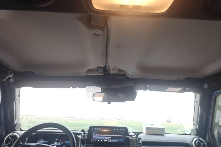 Used BAIC Off-Road BJ40 2018 40L 2.0T Manual Diesel Four-Wheel Drive Prestige Edition
