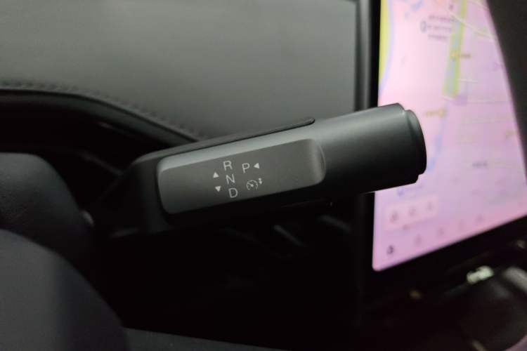 Used Hyptec GT 2024 Global Model 710 Ultra-High Voltage Intelligent Driving Edition Gear Lever