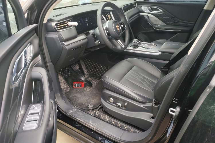 Used Hongqi HS7 PHEV 2024 2.0T PHEV Four-Wheel Drive Flagship Edition 6 Seats