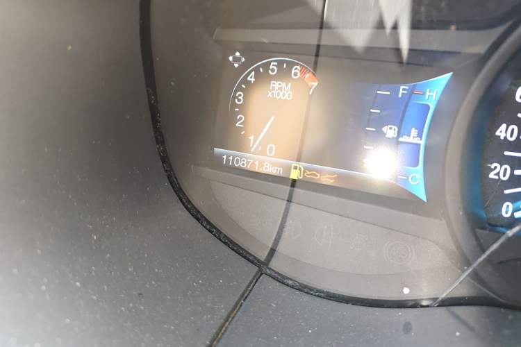 Used Ford Edge 2016 EcoBoost 245 Two-Wheel-Drive Titanium 7-Seater
