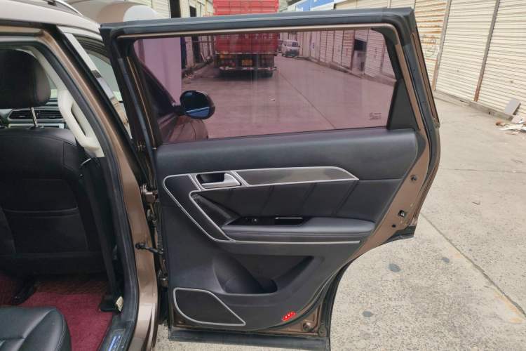 Used Haval H6 Coupe 2017 Red-Label 2.0T Automatic Two-Wheel Drive Elite Model
