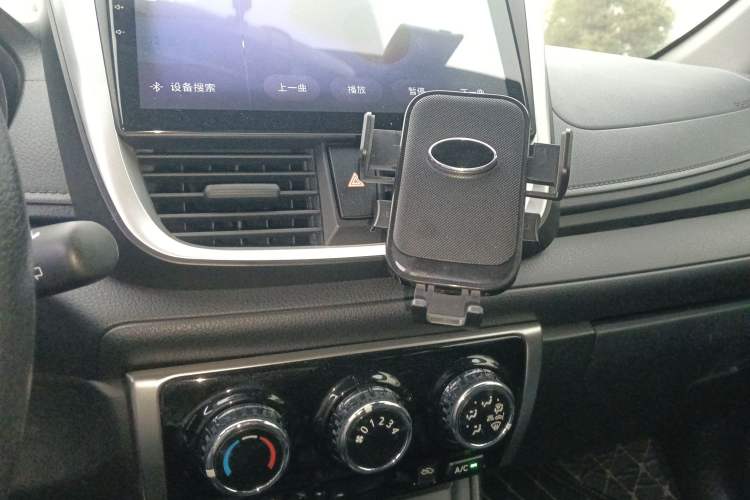 Used Toyota YARiS L Zhi Xuan 2016 Revised 1.5E CVT Charming Edition
