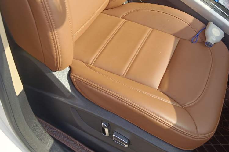 Used Haval H8 2015 2.0T Two-Wheel Drive Comfort Version