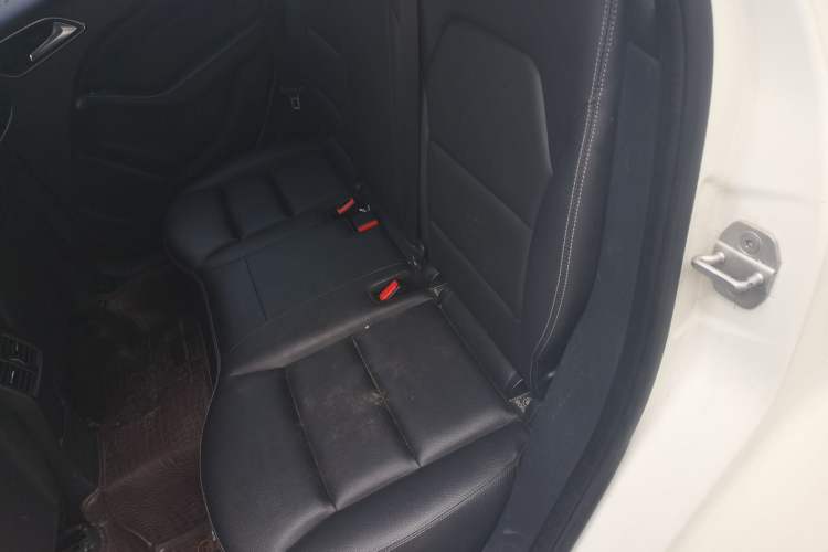 Used Mercedes-Benz B-Class 2015 B 200 Fashion Model