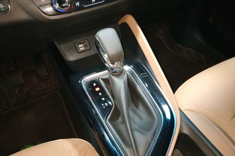 Used Buick GL6 2021 323T Mild Hybrid Connect Luxury Model
