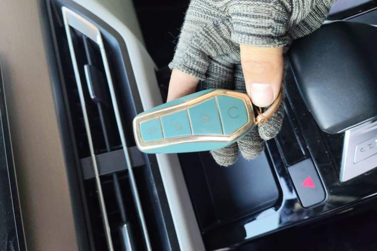 Used BYD Yuan Pro 2021 401 km Deluxe Version
