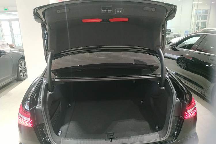 Used Audi A6L 2023 45 TFSI Prestige Dynamic Edition
