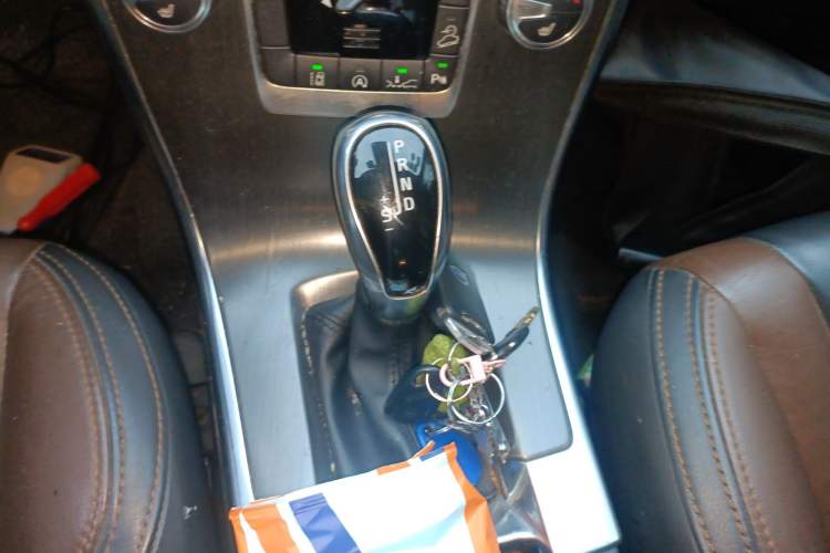 Used Volvo XC60 2015 T5 AWD Zhiyuan Edition
