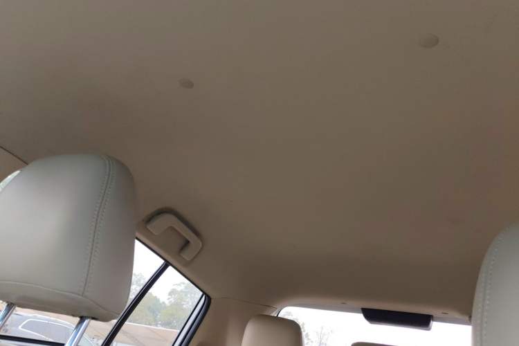 Used Toyota YARiS L Zhi Xuan 2016 Revised 1.5E CVT Charming Edition
