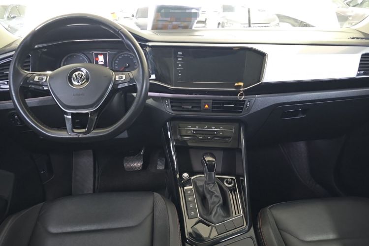 Used Volkswagen Tayron 2020 330TSI Two-Wheel Drive Luxury Smart Connectivity Version
