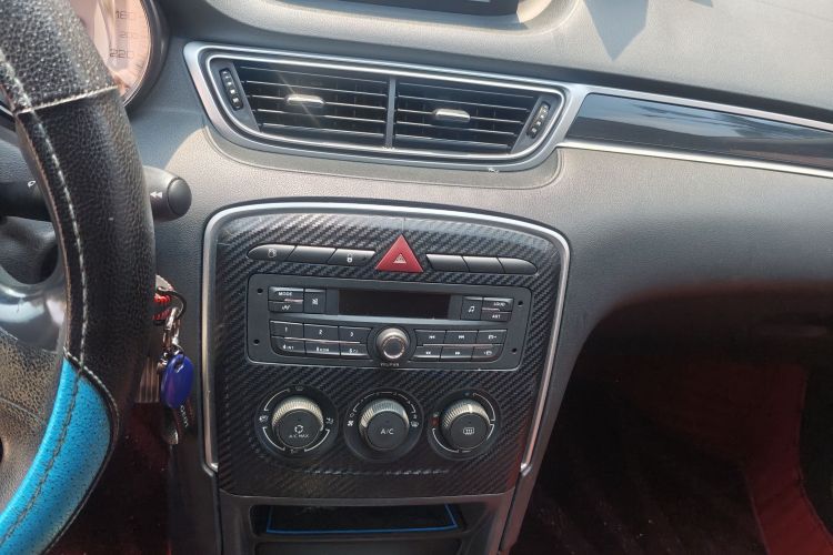 Used Peugeot 308 2014 Enjoy Edition Classic 1.6L Automatic Premium Model Audio And AC Panel