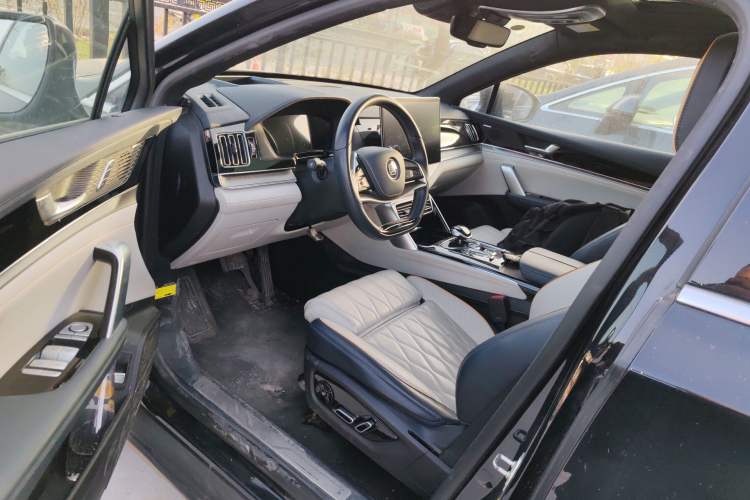 Used BYD Tang New Energy 2022 EV 600KM Luxury Model