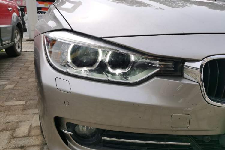 Used BMW 3 Series 2015 320Li Luxury Edition Fashion Model
