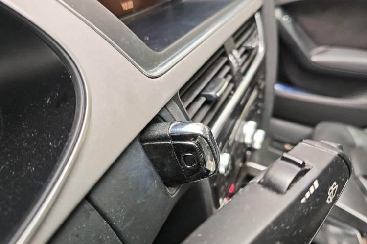 Used Audi A4L 2015 35 TFSI Automatic Standard Model
