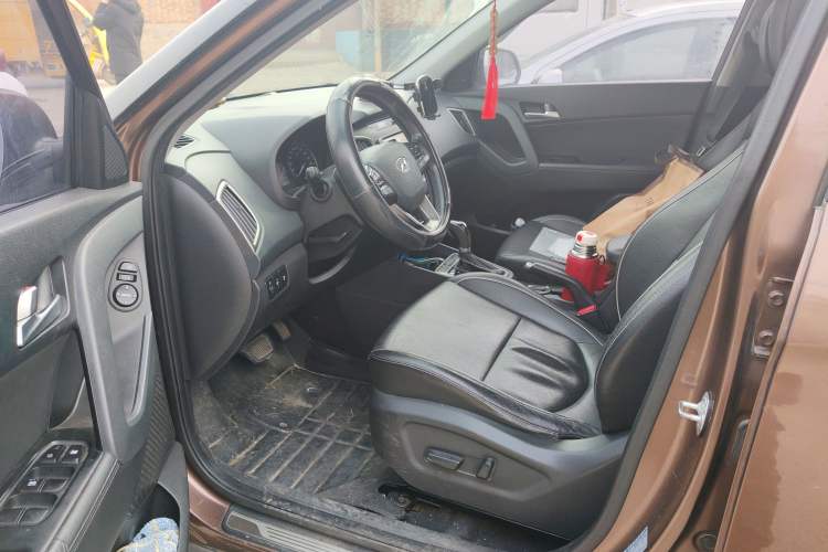 Used Hyundai ix25 2015 2.0L Automatic Two-Wheel Drive Intelligent GLS