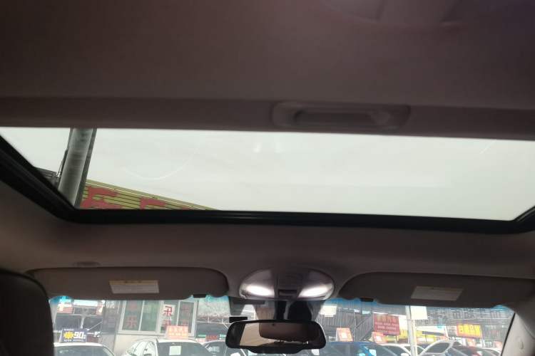 Used Hyundai Genesis 2012 3.0L GDI Luxury Edition