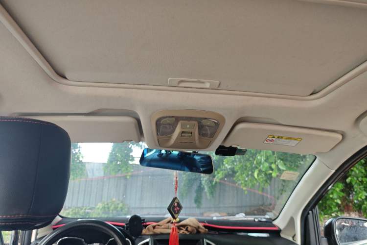 Used HYOSOW H3 2015 1.5L manual luxury version