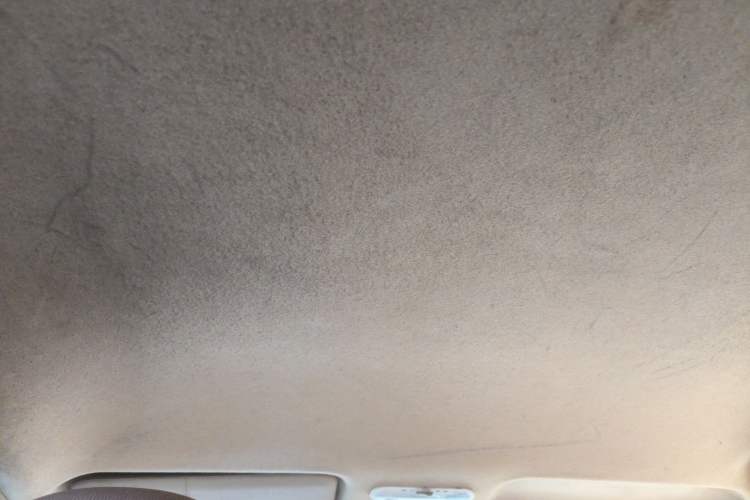 Used Venucia D50 2013 1.6L Manual Fashion Edition
