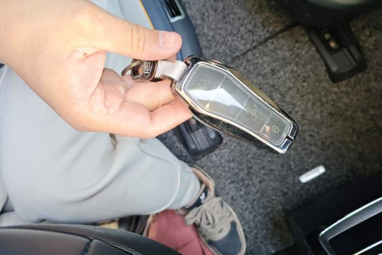 Used BYD Tang New Energy 2022 EV 635 km All-Wheel-Drive Flagship Model Vehicle Key