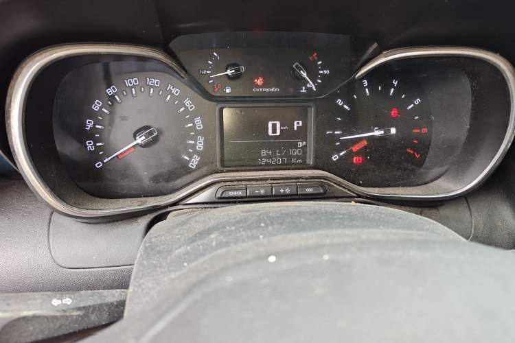 Used Citroen C4 AIRCROSS Yunyi 2018 350THP Automatic Internet E-Zhi Edition Instrument Cluster