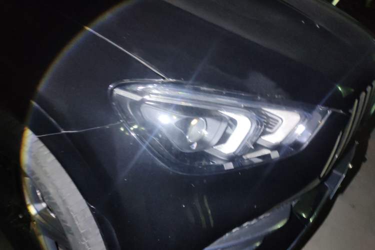 Used Mercedes-Benz GLE 2020 Facelifted GLE 450 4MATIC Stylish Edition Right Front Headlight