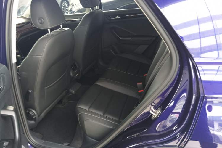 Used Volkswagen T-ROC 2020 280TSI DSG Two-Wheel Drive Comfort Version