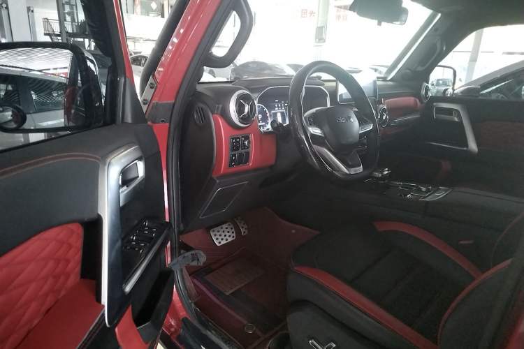 Used BAIC Off-Road BJ40 2020 2.0T Automatic Four-Wheel Drive Urban Hunter Edition Chivalrous Type