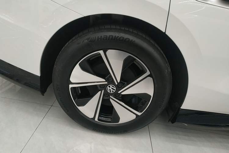 Used Volkswagen ID.7 VIZZION 2024 AIR model