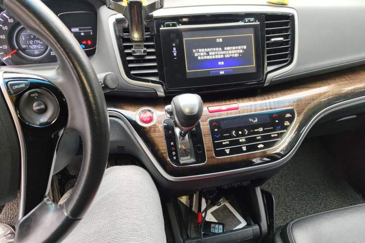 Used Honda Odyssey 2017 2.4L Smart Edition
