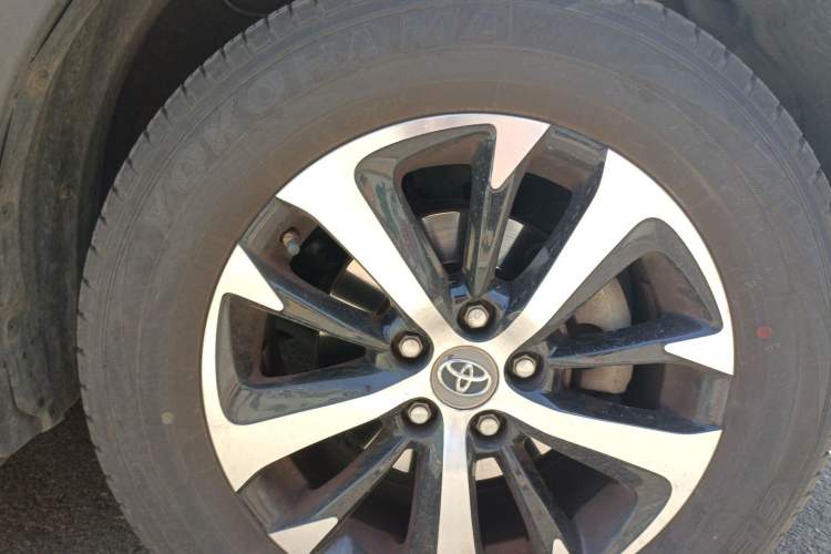 Used Toyota RAV4 2016 2.0L CVT Two-Wheel Drive Smart Edition China V Standard
