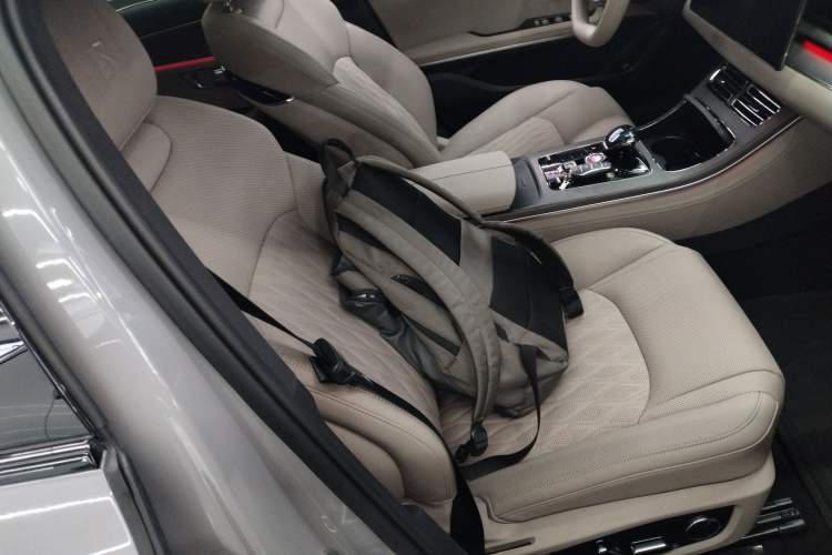 Used BYD Han 2025 DM-i 125KM LiDAR-Powered Intelligent Driving Model
