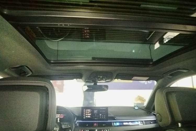 Used Audi A4L 2023 40 TFSI Luxury Dynamic Model