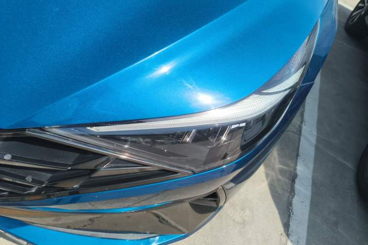 Used Hyundai Elantra 2021 1.5L CVT LUX Prestige Edition Left Front Headlight