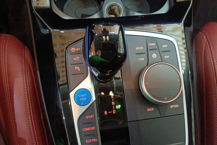 Used BMW iX3 2022 Leading Type
