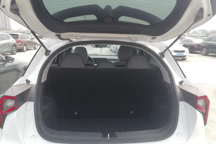 Used Geometry E Firefly 2024 301km Flowing Light
