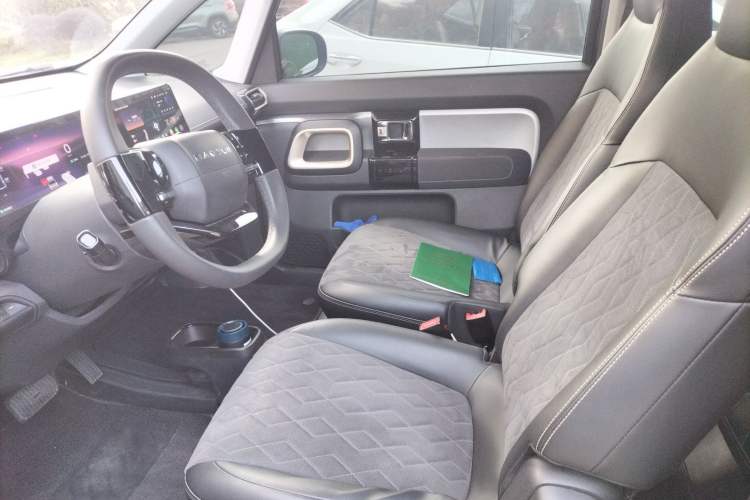 Used Baojun KiWi EV 2023 DJI Edition Lithium Iron Phosphate
