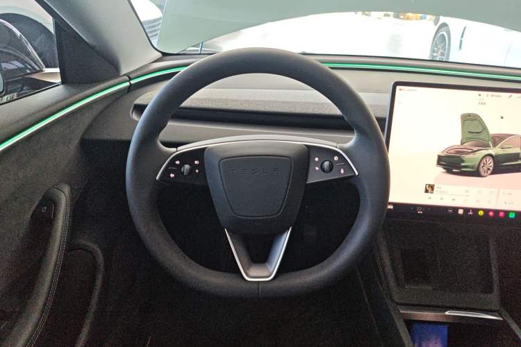 Used Tesla Model 3 2023 Long-Range All-Wheel-Drive Version
