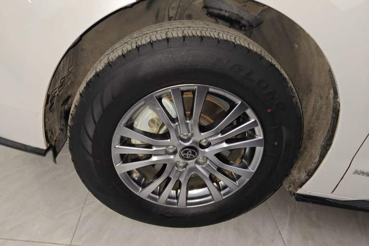 Used Toyota Sienna 2021 2.5L Hybrid Premium Edition
