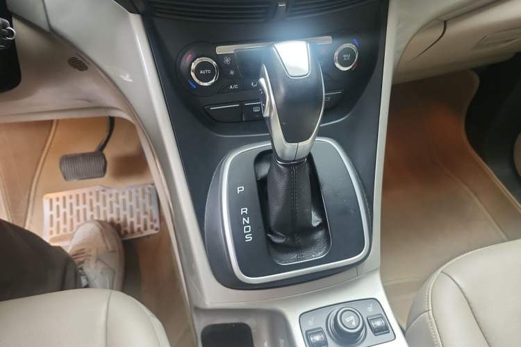 Used Ford Kuga 2013 1.6L GTDi 4x4 Elite Model