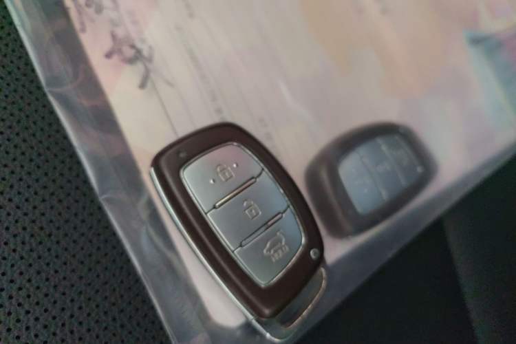 Used Hyundai ix25 2017 1.6L Automatic Smart Version
